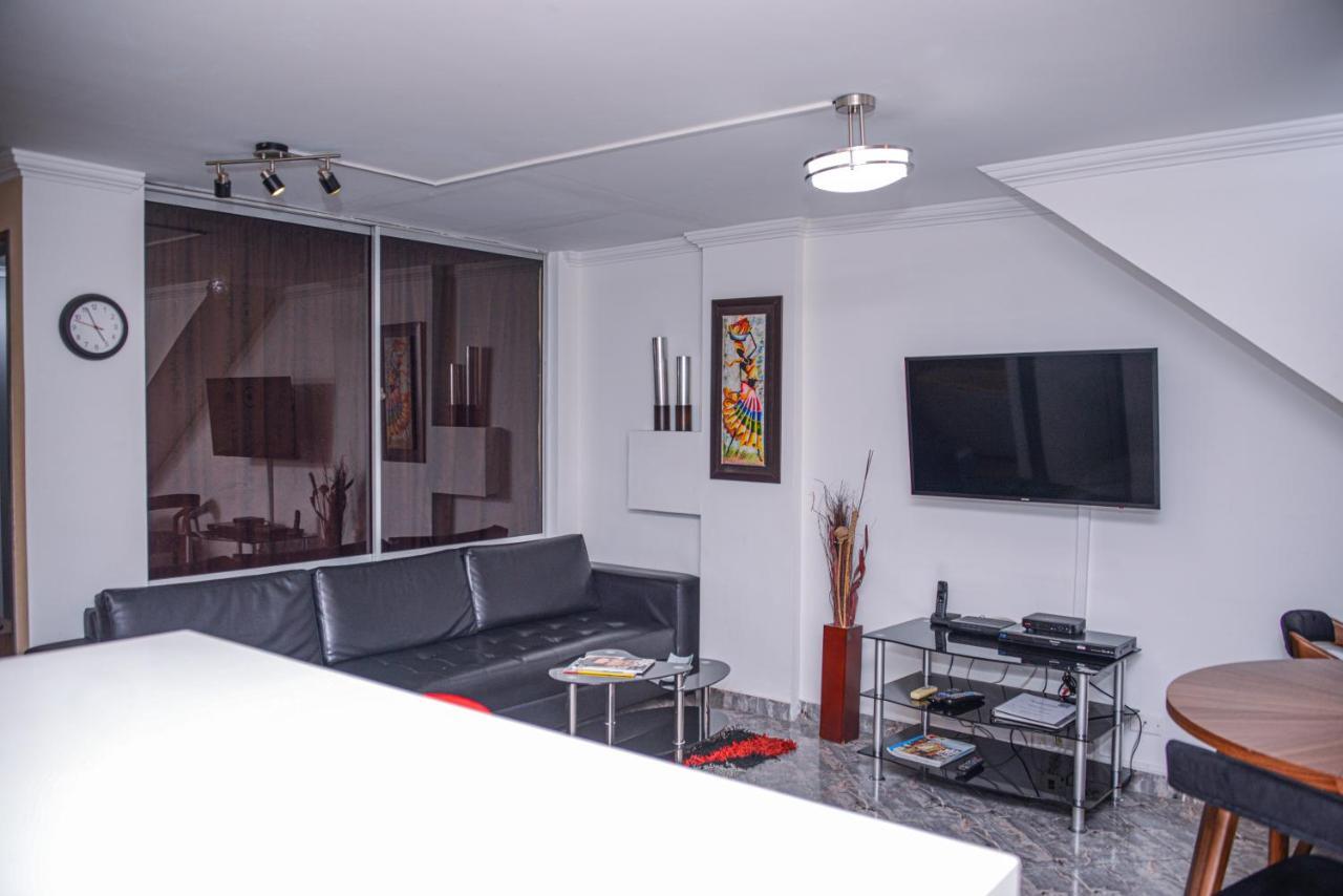 Apartment Carrera 301 Medellín Exteriör bild