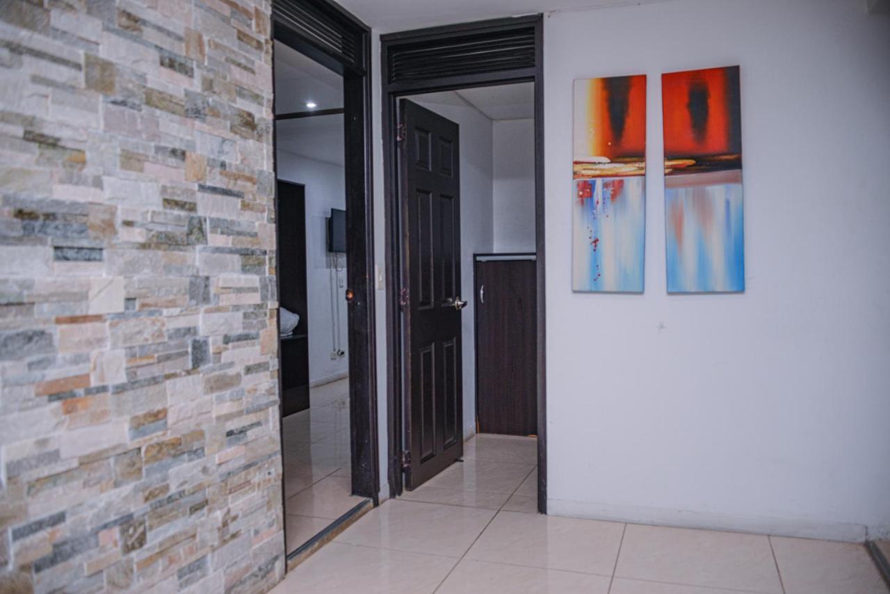 Apartment Carrera 301 Medellín Exteriör bild
